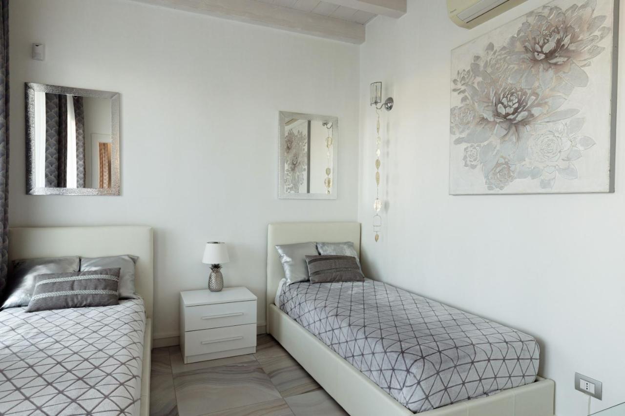 Apartment Blue Laguna Σιρμιόνε Εξωτερικό φωτογραφία