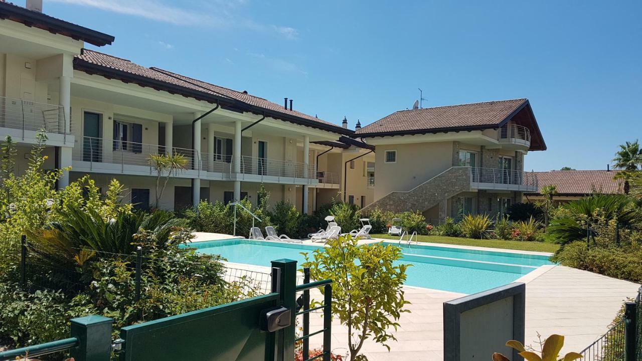 Apartment Blue Laguna Σιρμιόνε Εξωτερικό φωτογραφία